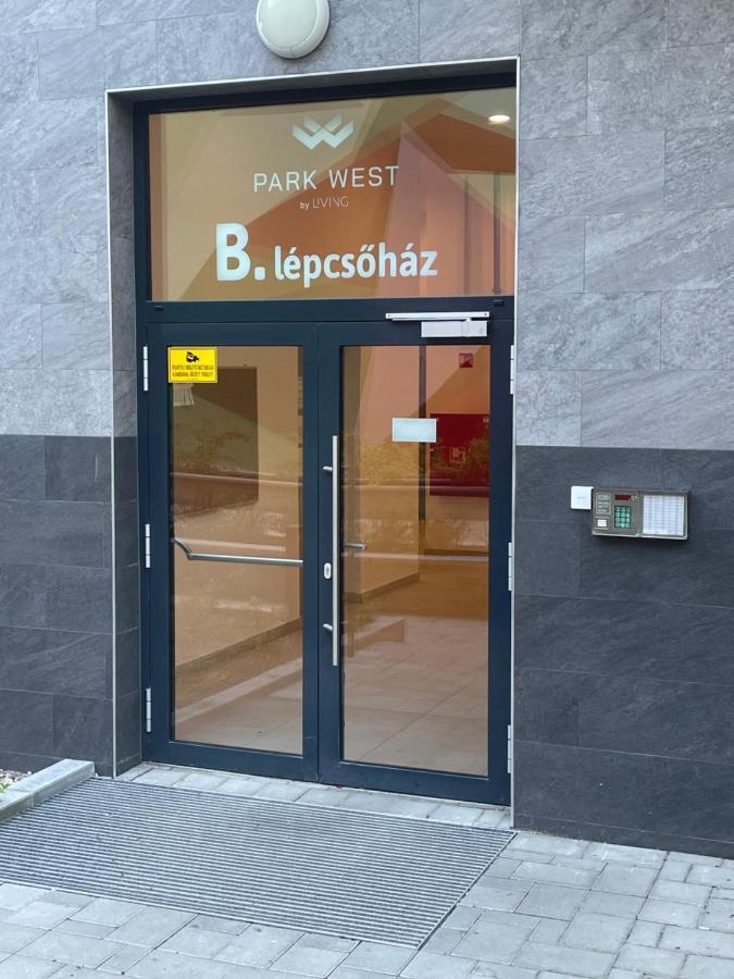 West Budapest-Edge Of Downtown-Free Parking Budapeste Exterior foto