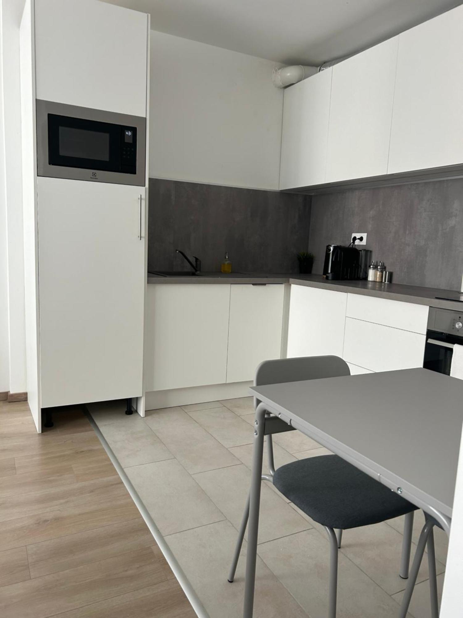 West Budapest-Edge Of Downtown-Free Parking Budapeste Exterior foto